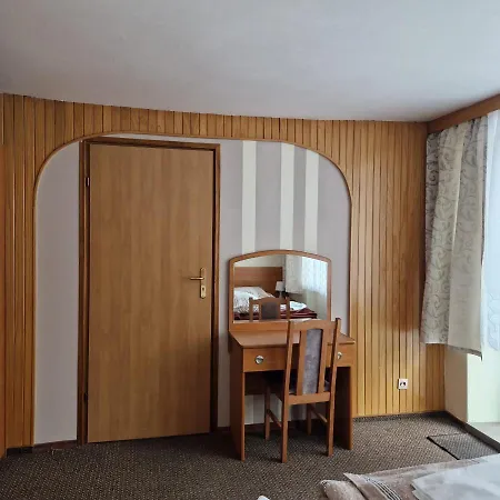 Goscinne Wilga Закопане